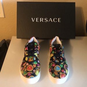 Girls Versace shoes SOLD